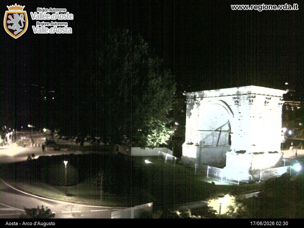 Archiv Foto Webcam Piazza Arco d'Augusto, Aosta