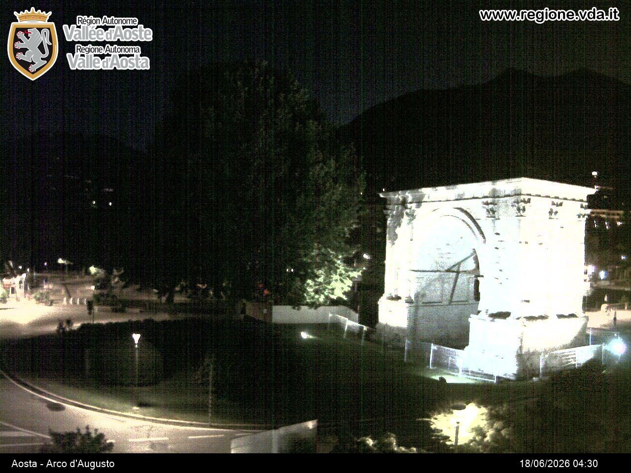 Archiv Foto Webcam Piazza Arco d'Augusto, Aosta