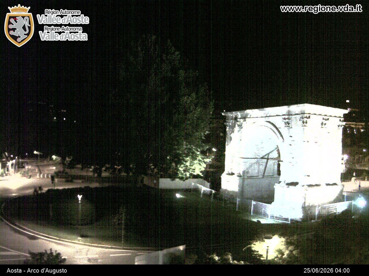Archiv Foto Webcam Piazza Arco d'Augusto, Aosta