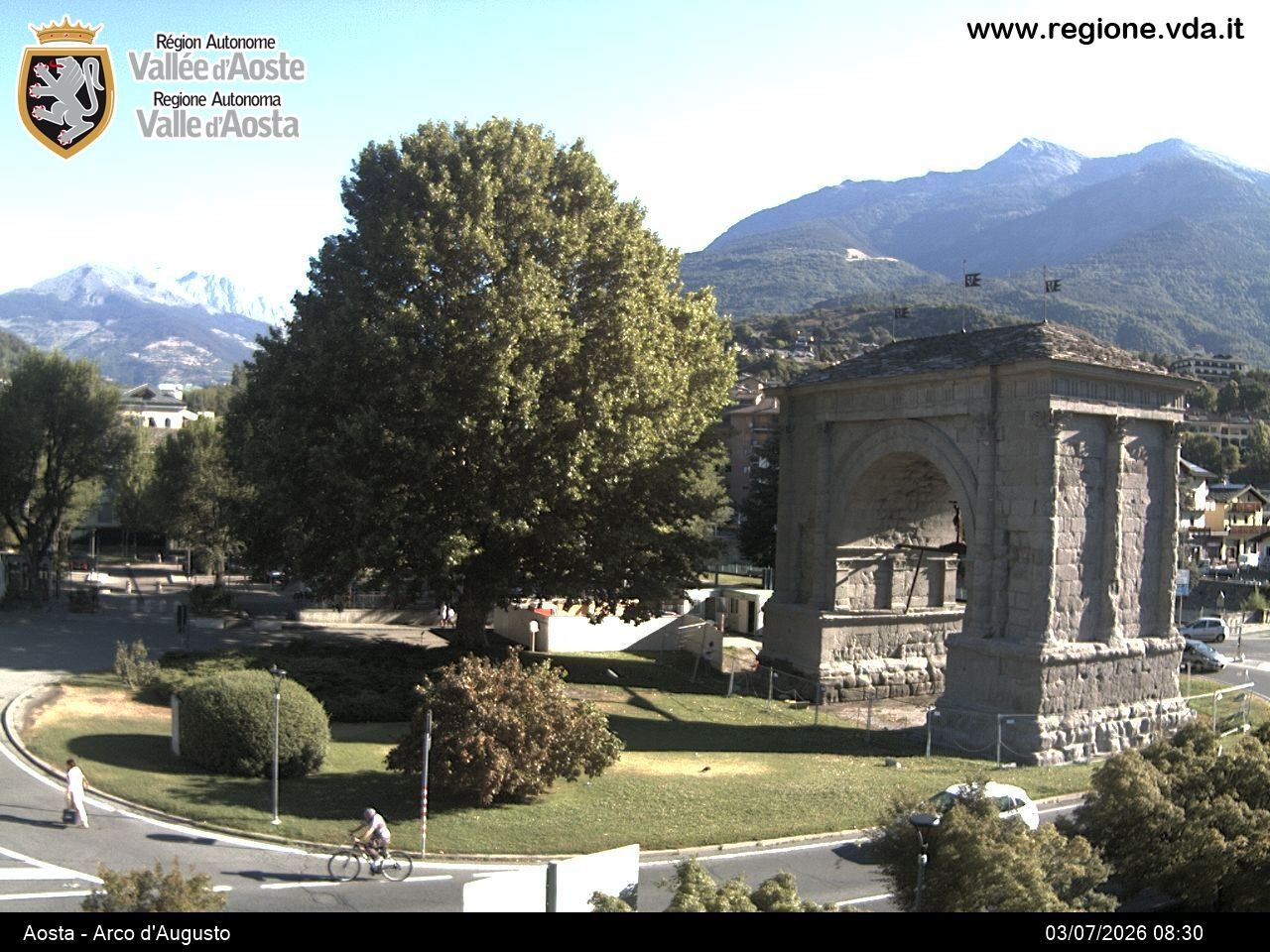 Archiv Foto Webcam Piazza Arco d'Augusto, Aosta