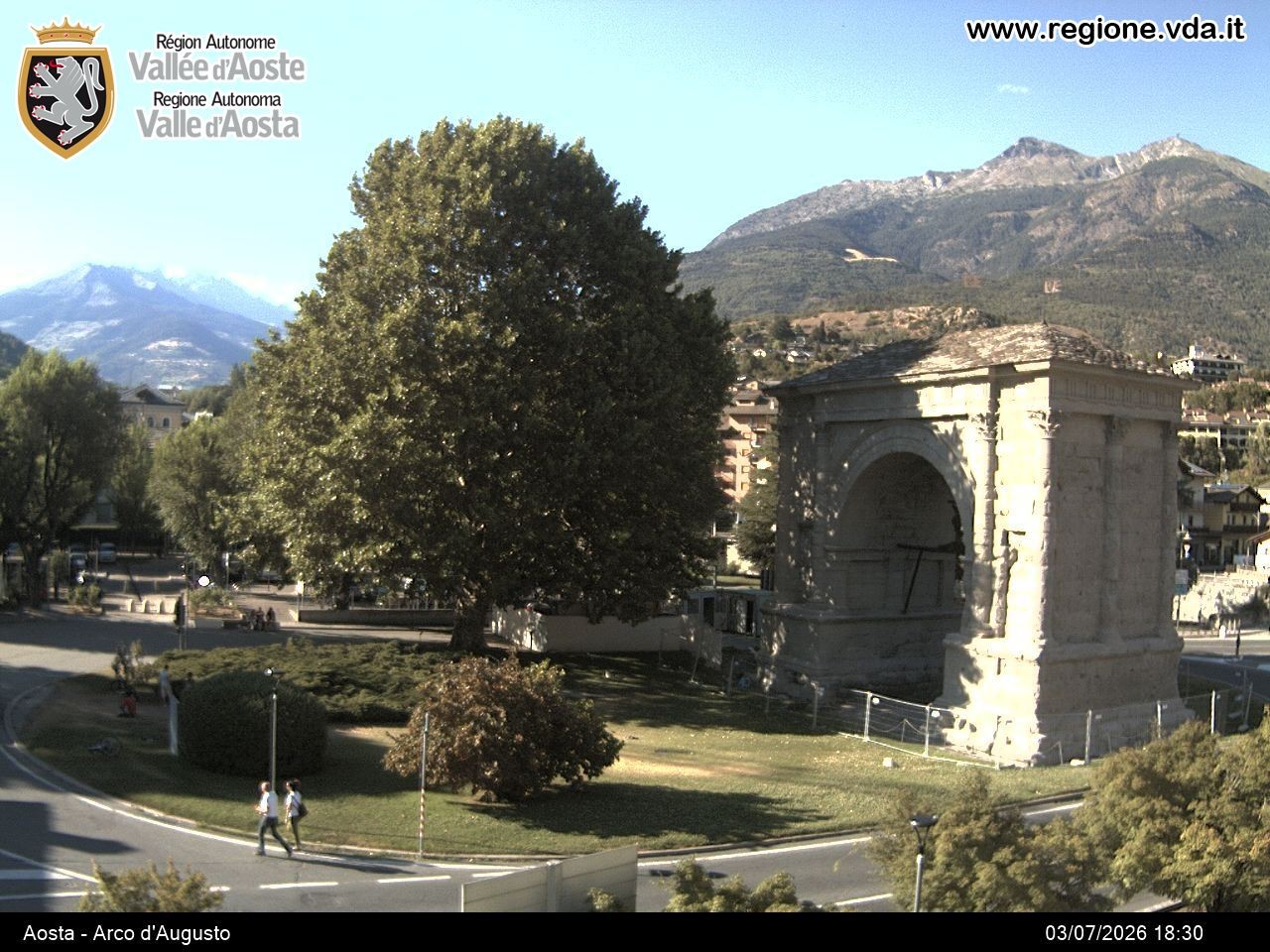 Archived image Webcam Aosta, Piazza Arco d'Augusto