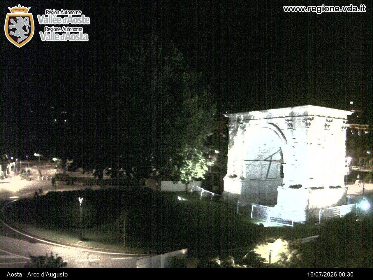 Archived image Webcam Aosta, Piazza Arco d'Augusto