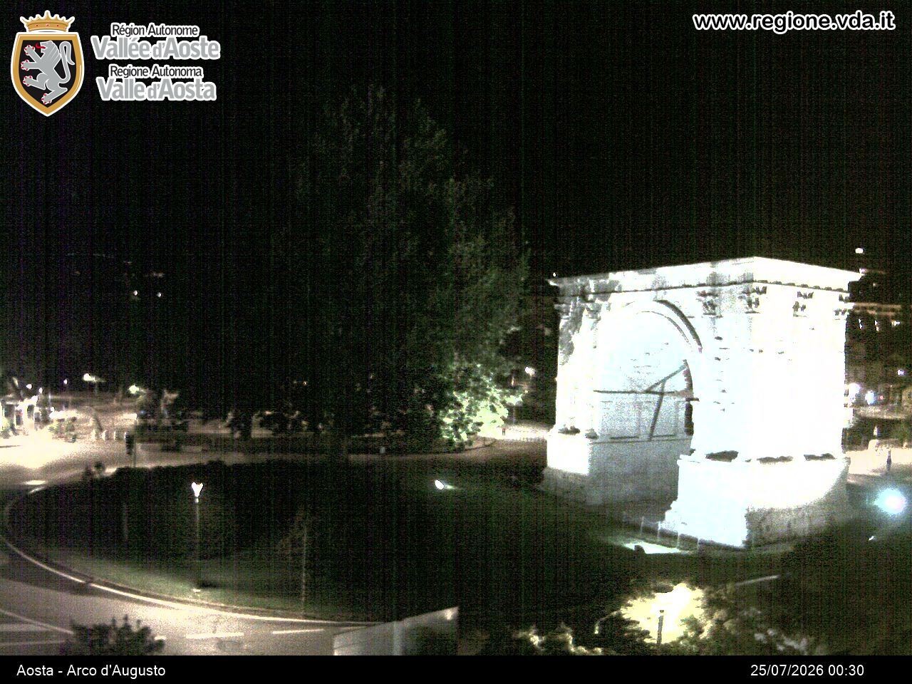 Archived image Webcam Aosta, Piazza Arco d'Augusto