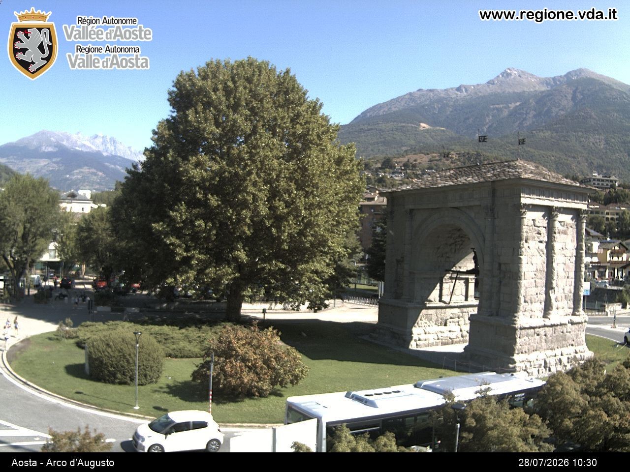 Archiv Foto Webcam Piazza Arco d'Augusto, Aosta