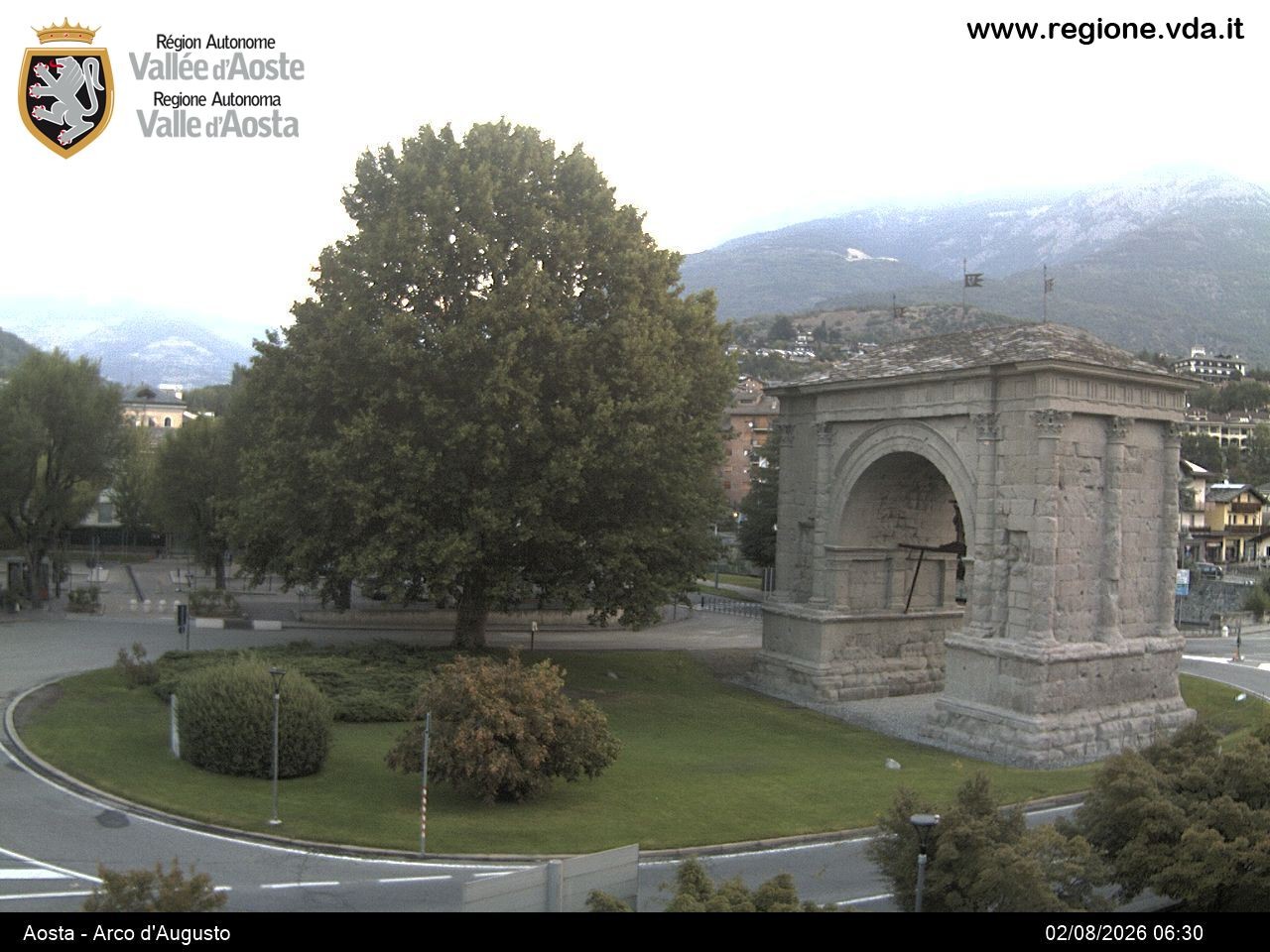 Archiv Foto Webcam Piazza Arco d'Augusto, Aosta