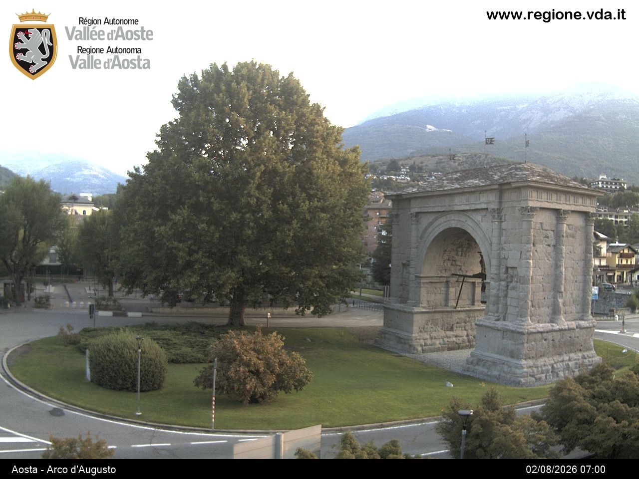 Archiv Foto Webcam Piazza Arco d'Augusto, Aosta