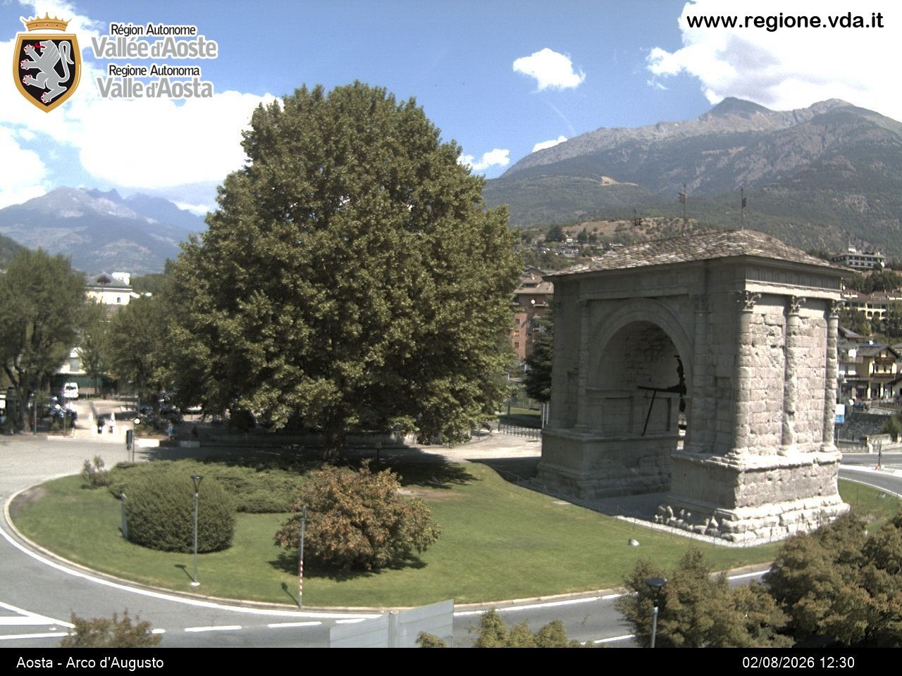Archiv Foto Webcam Piazza Arco d'Augusto, Aosta