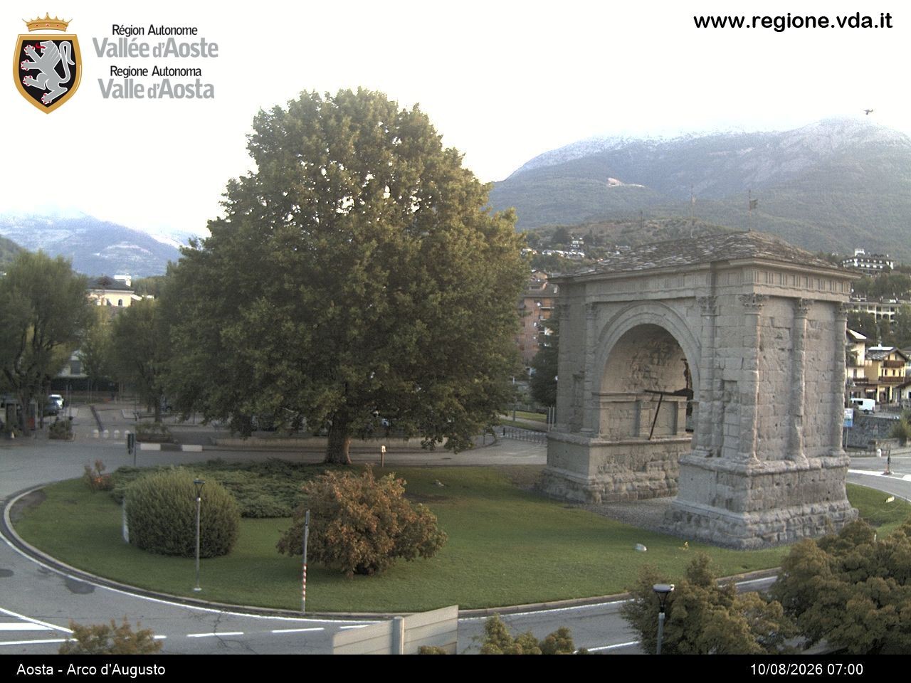 Archived image Webcam Aosta, Piazza Arco d'Augusto