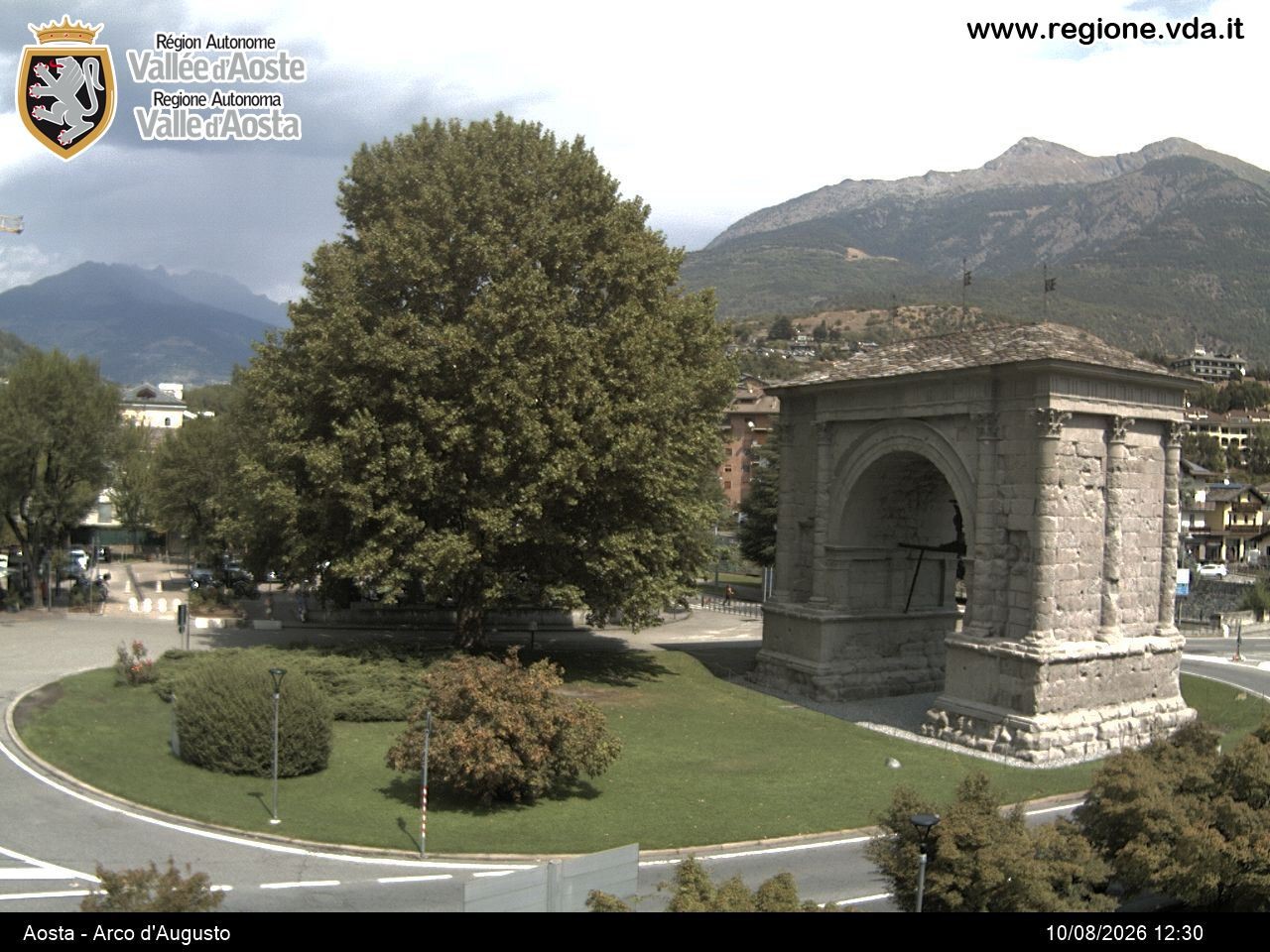 Archived image Webcam Aosta, Piazza Arco d'Augusto