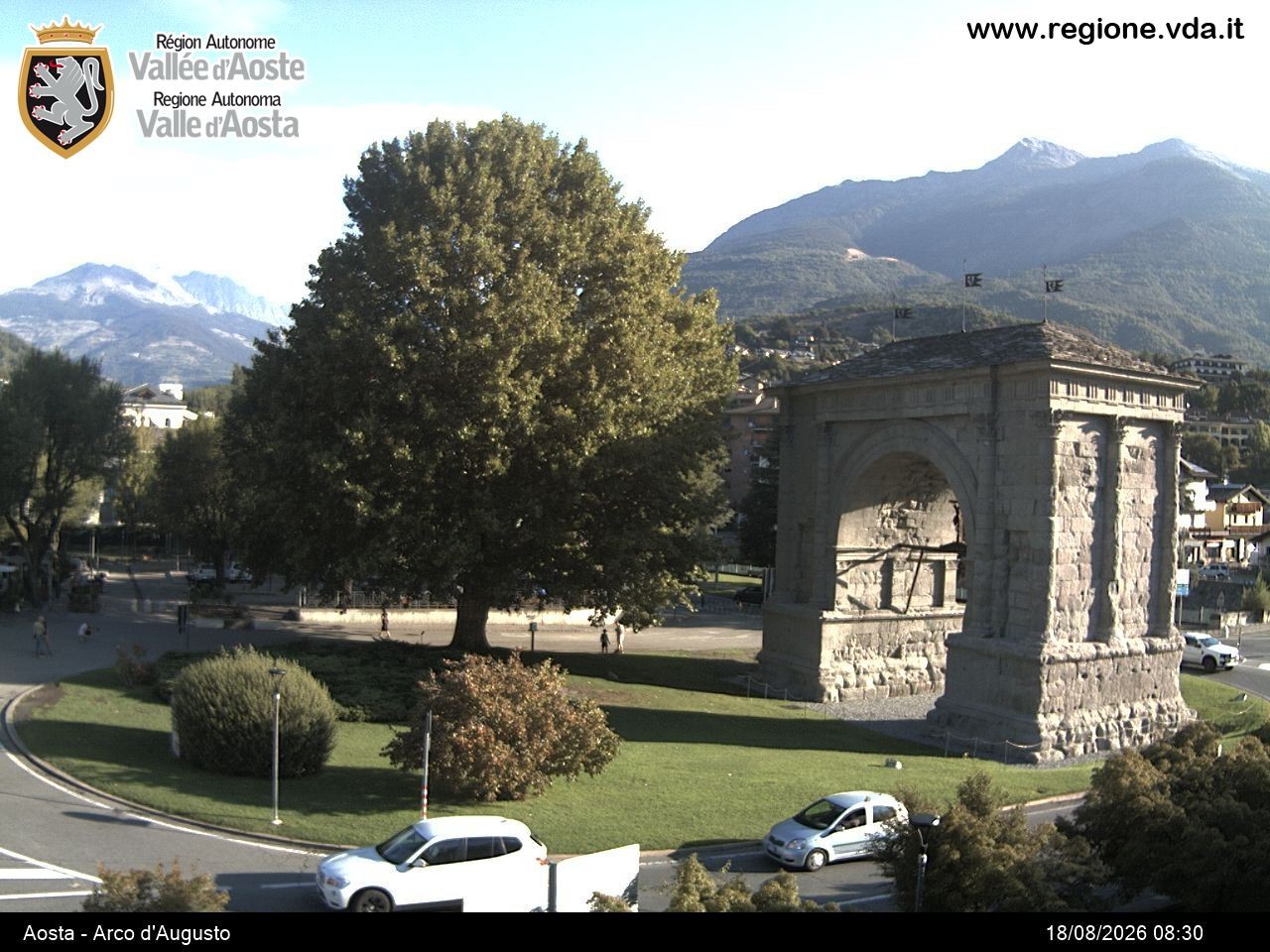 Archiv Foto Webcam Piazza Arco d'Augusto, Aosta