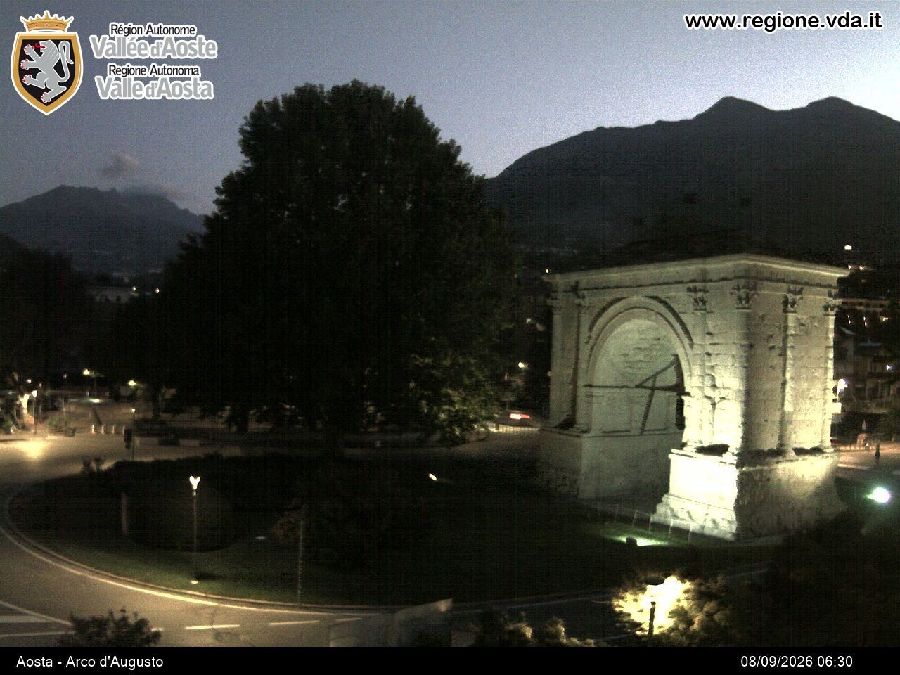 Archiv Foto Webcam Piazza Arco d'Augusto, Aosta
