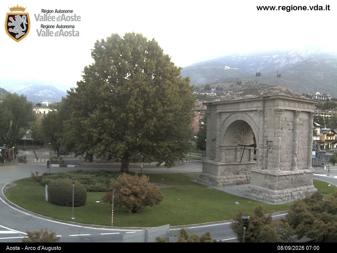 Archiv Foto Webcam Piazza Arco d'Augusto, Aosta
