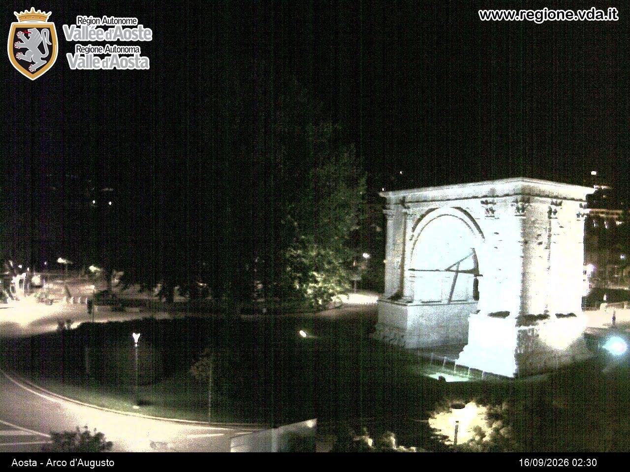 Archiv Foto Webcam Piazza Arco d'Augusto, Aosta