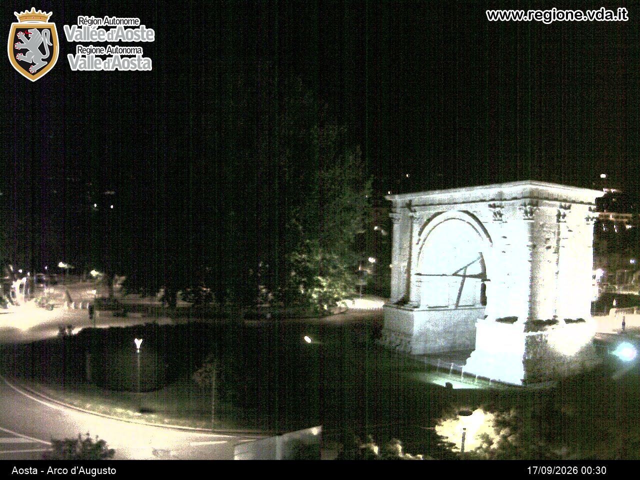 Archiv Foto Webcam Piazza Arco d'Augusto, Aosta
