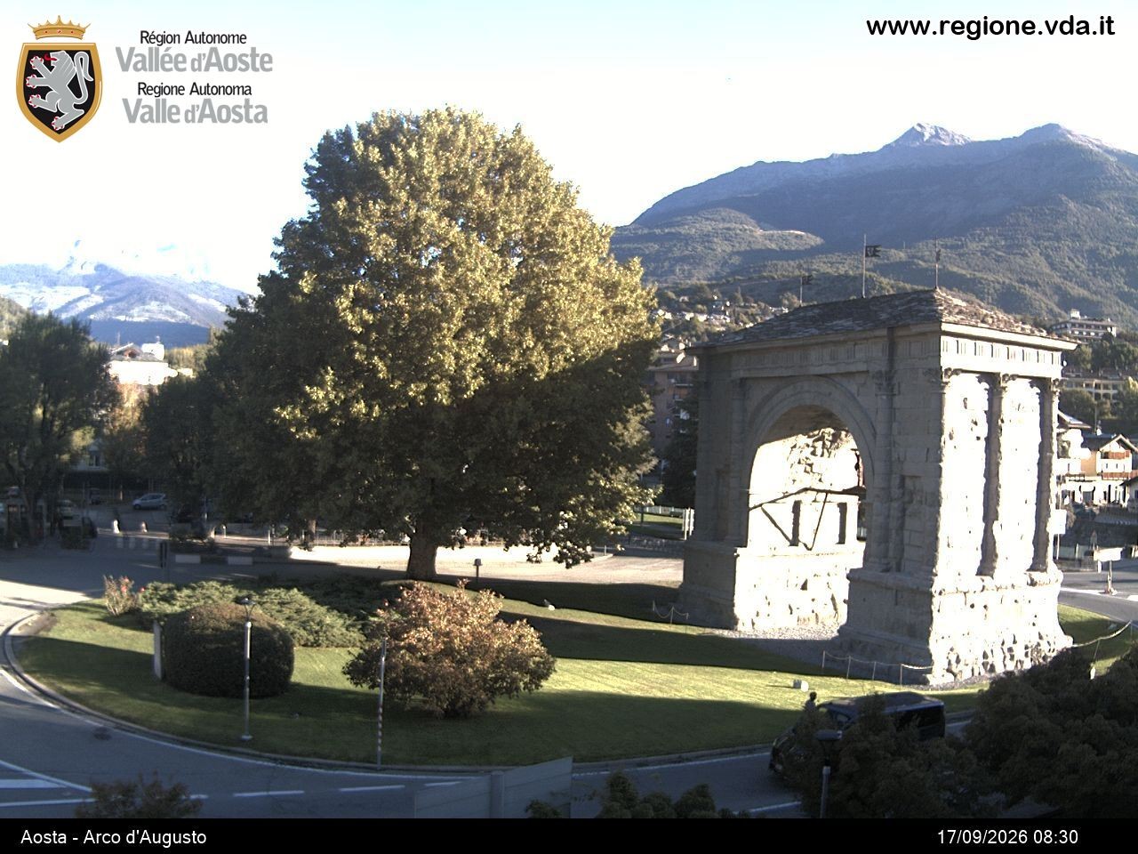 Archiv Foto Webcam Piazza Arco d'Augusto, Aosta