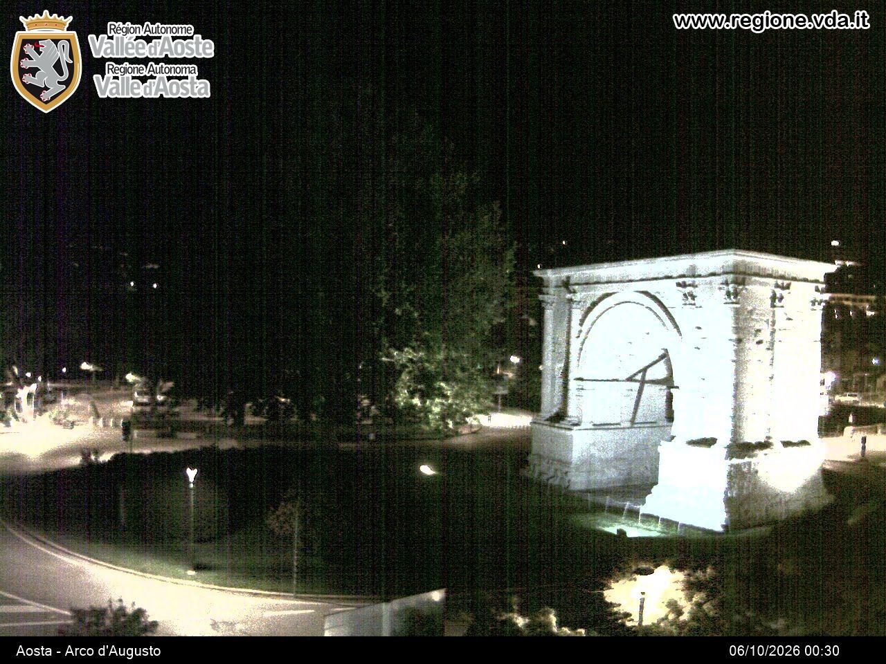 Archiv Foto Webcam Piazza Arco d'Augusto, Aosta