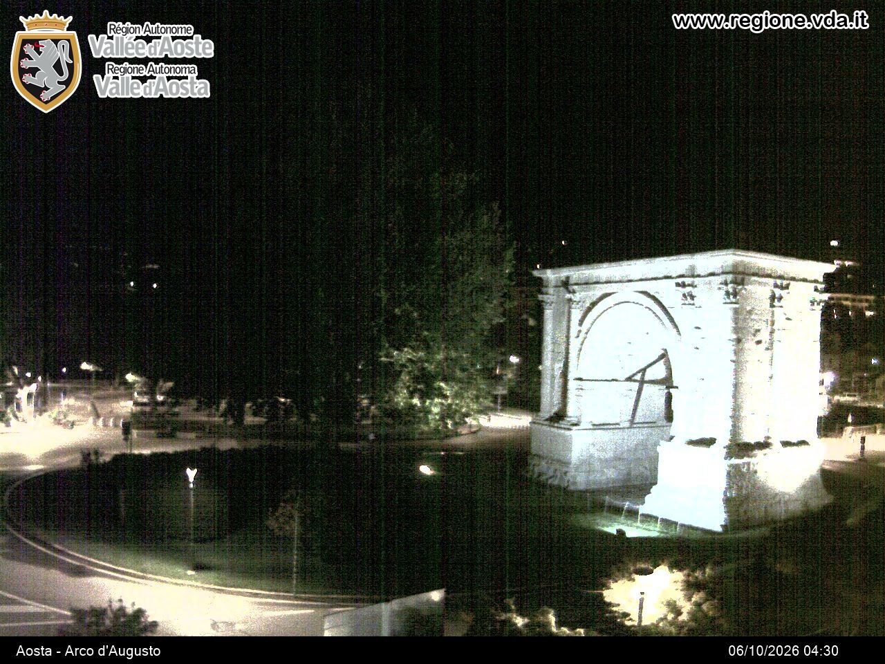 Archiv Foto Webcam Piazza Arco d'Augusto, Aosta