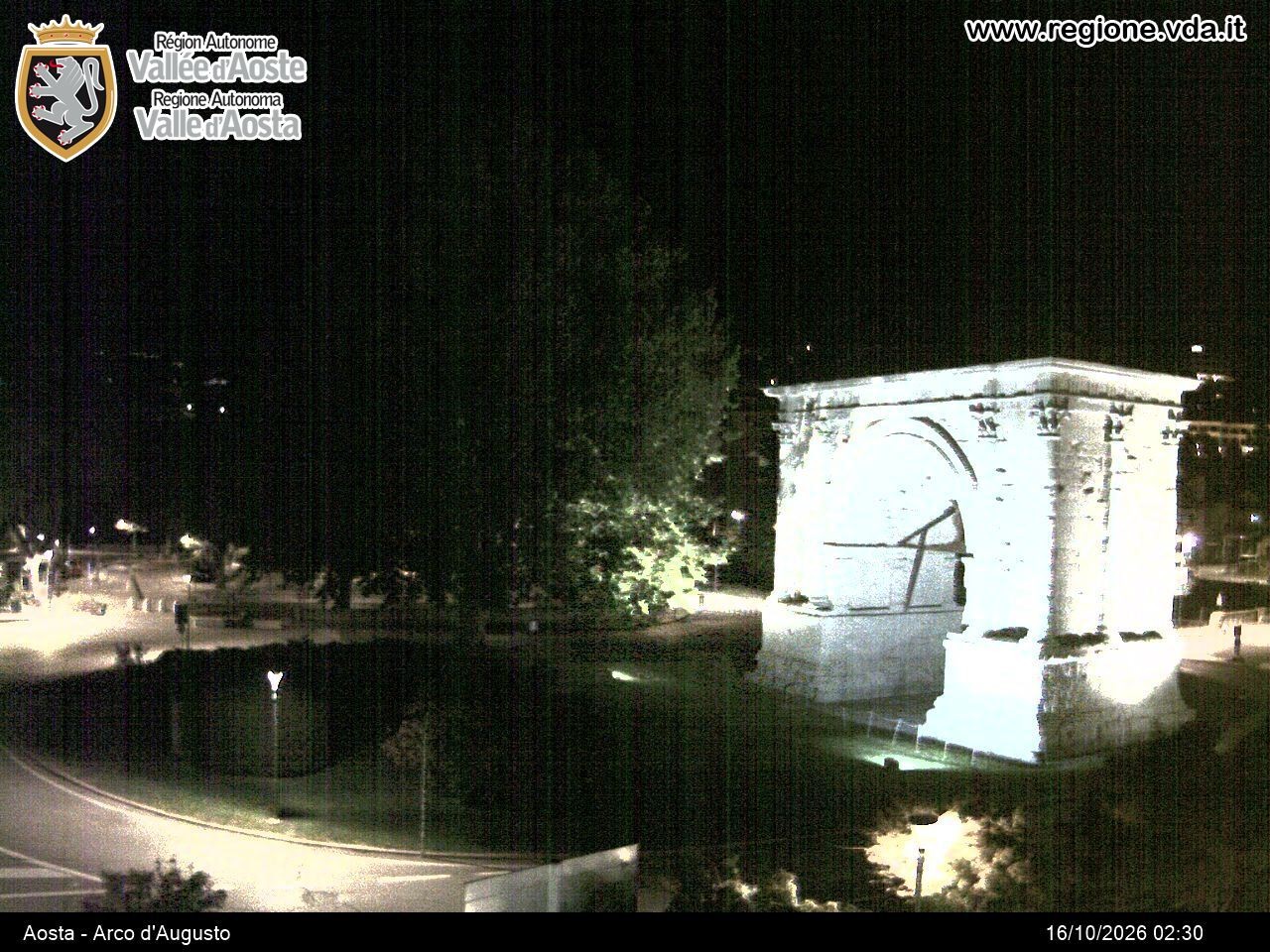 Archived image Webcam Aosta, Piazza Arco d'Augusto