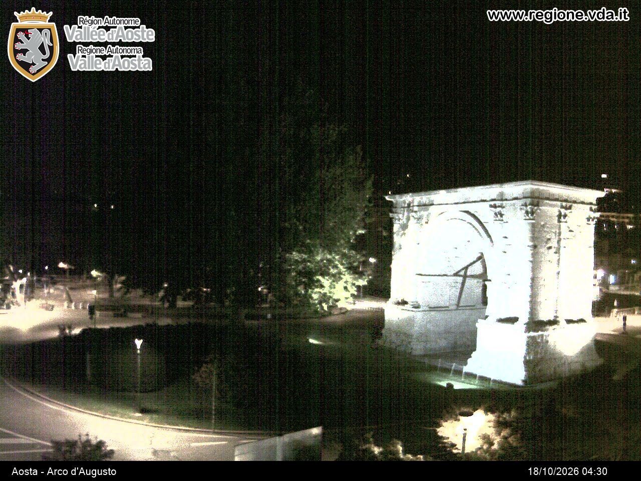 Archived image Webcam Aosta, Piazza Arco d'Augusto