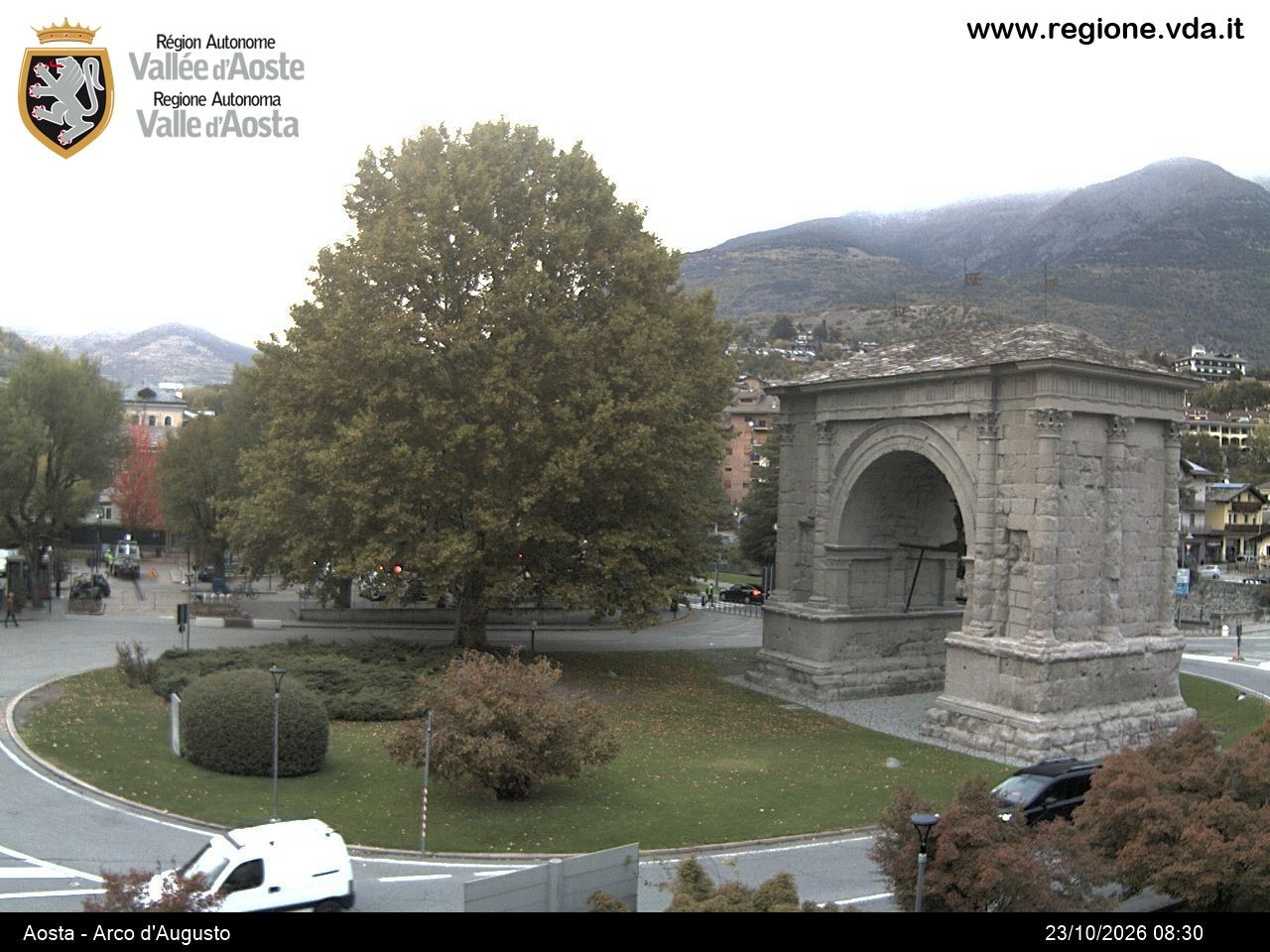 Archiv Foto Webcam Piazza Arco d'Augusto, Aosta