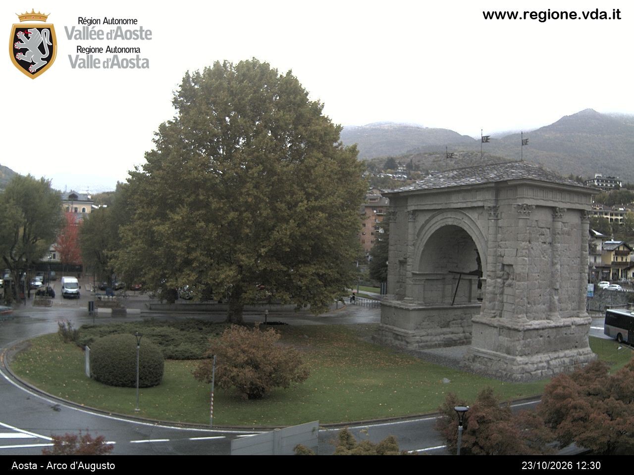 Archiv Foto Webcam Piazza Arco d'Augusto, Aosta