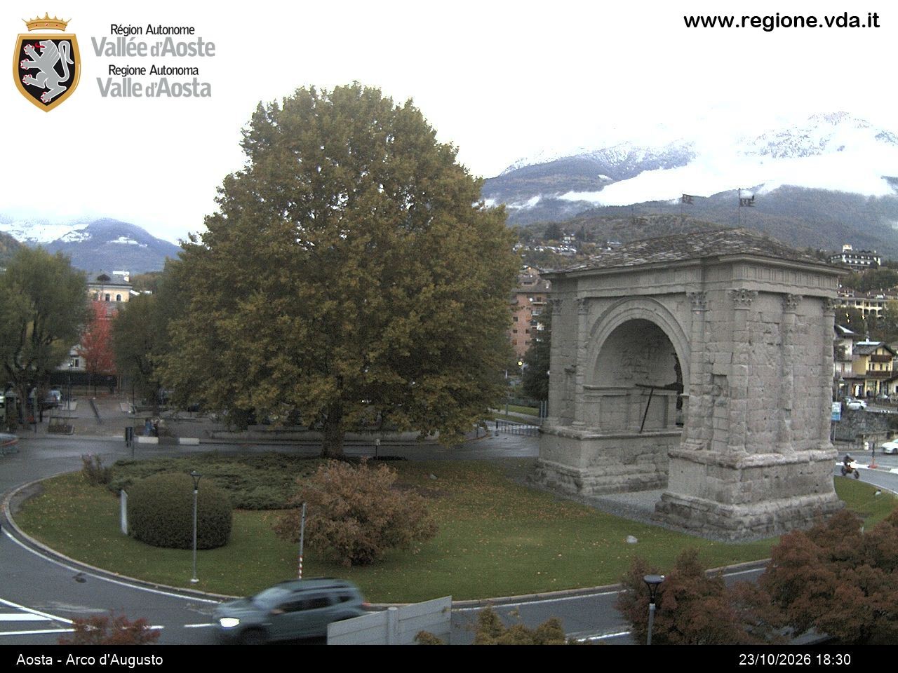 Archiv Foto Webcam Piazza Arco d'Augusto, Aosta