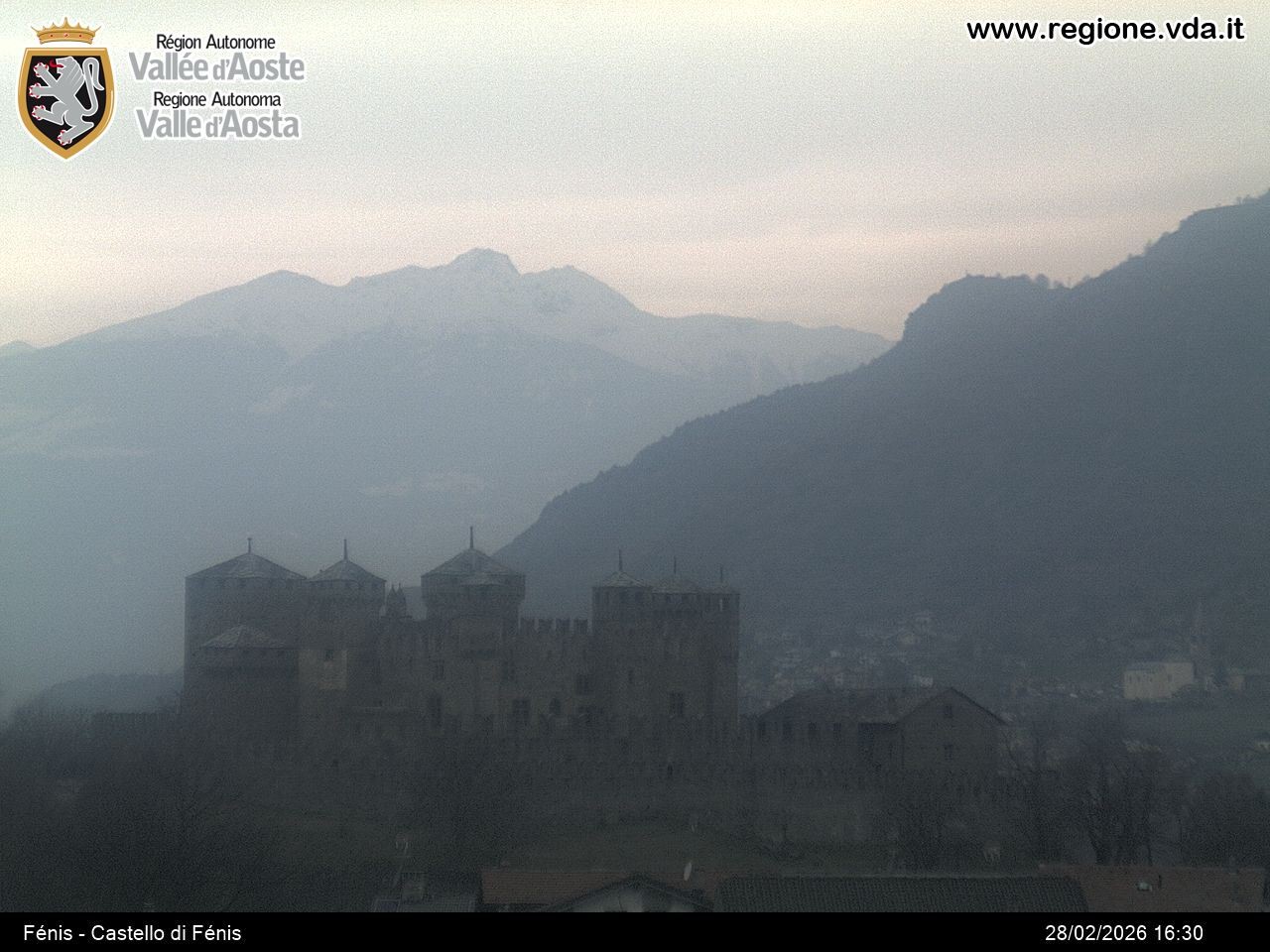 Archiv Foto Webcam Aostatal, Schloss Fenis