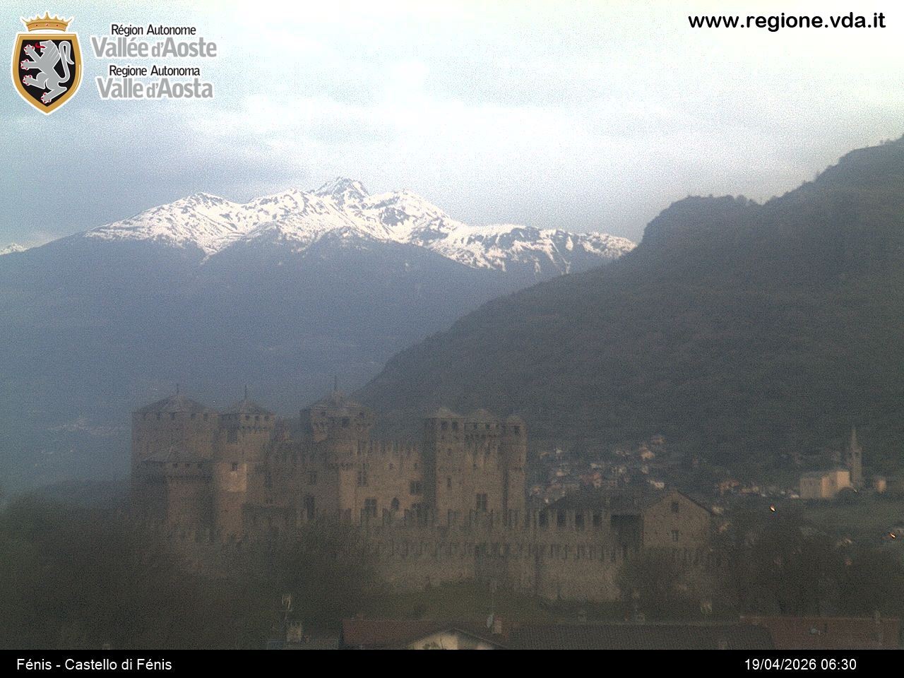 Archiv Foto Webcam Aostatal, Schloss Fenis