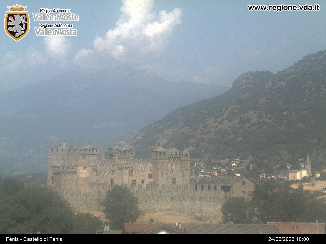 Archiv Foto Webcam Aostatal, Schloss Fenis