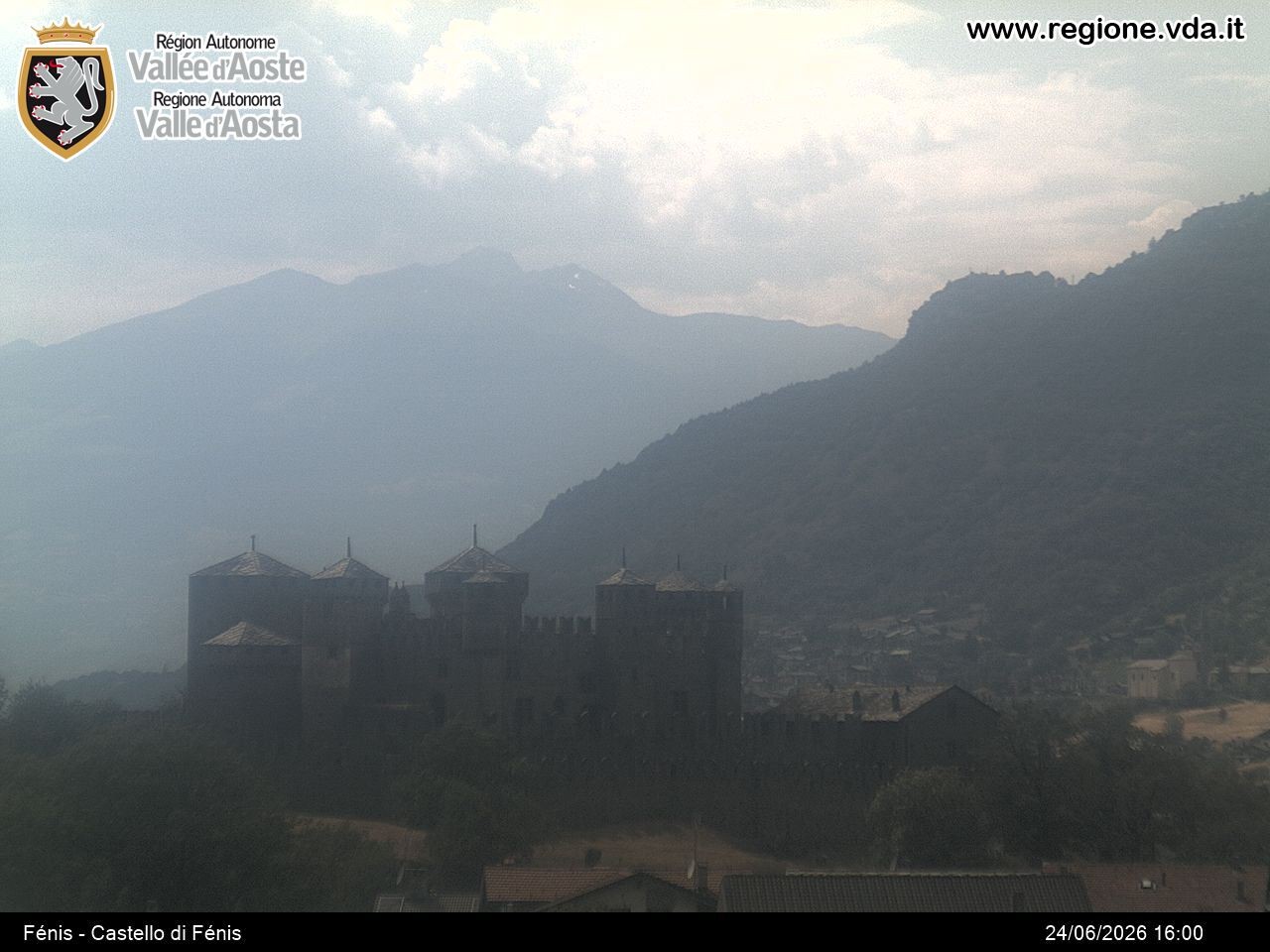 Archiv Foto Webcam Aostatal, Schloss Fenis