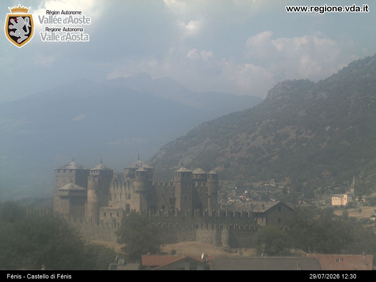 Archiv Foto Webcam Aostatal, Schloss Fenis