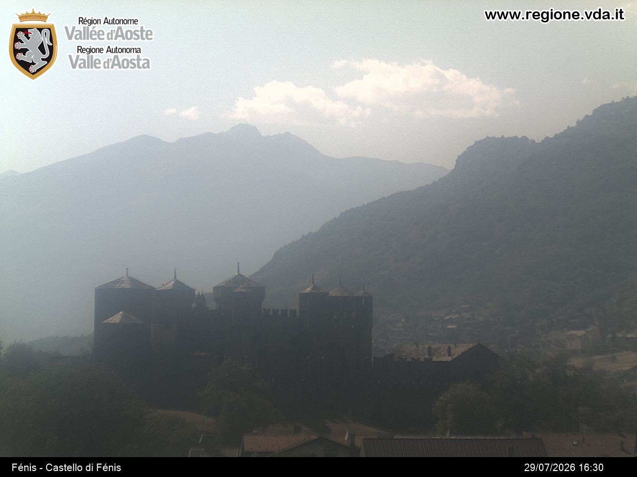 Archiv Foto Webcam Aostatal, Schloss Fenis