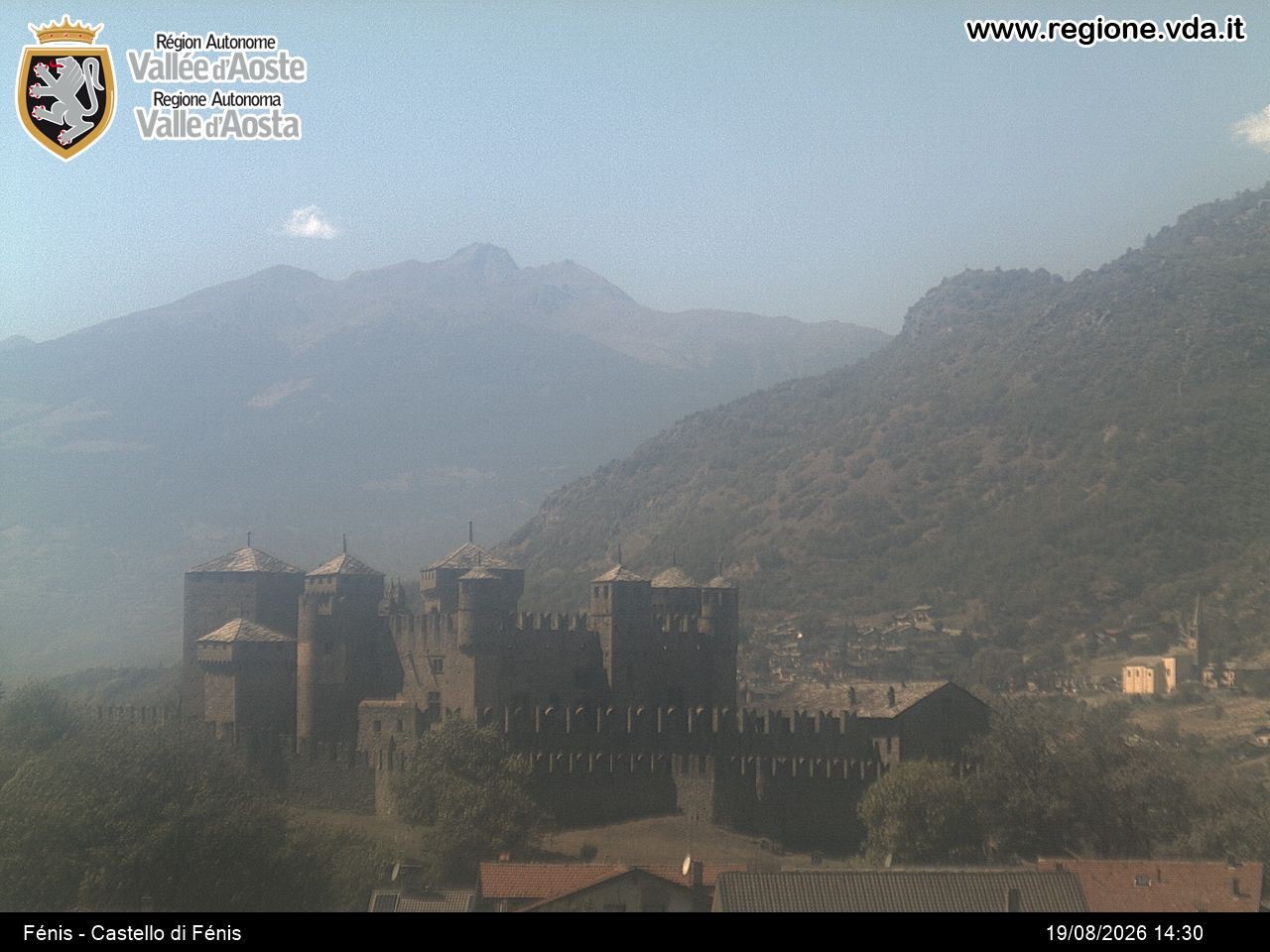 Archiv Foto Webcam Aostatal, Schloss Fenis