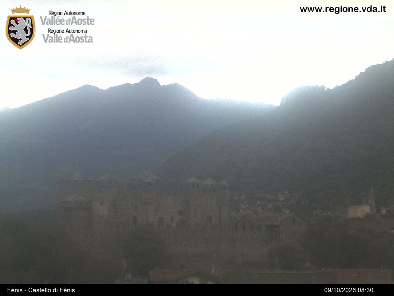Archiv Foto Webcam Aostatal, Schloss Fenis