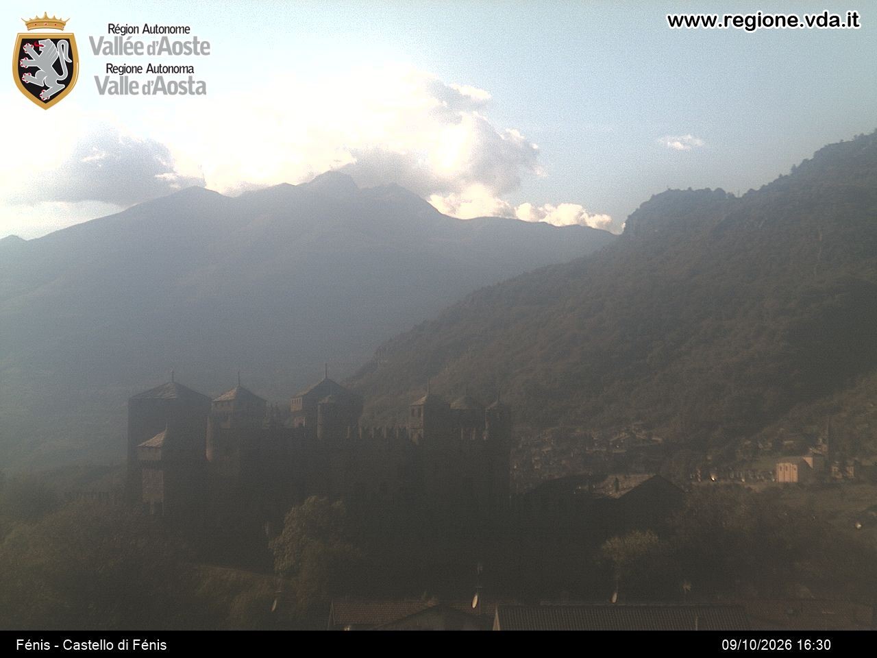 Archiv Foto Webcam Aostatal, Schloss Fenis