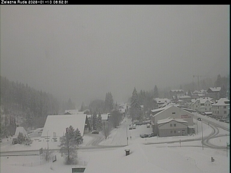 Archiv Foto Webcam Zelezna Ruda: Im Ort