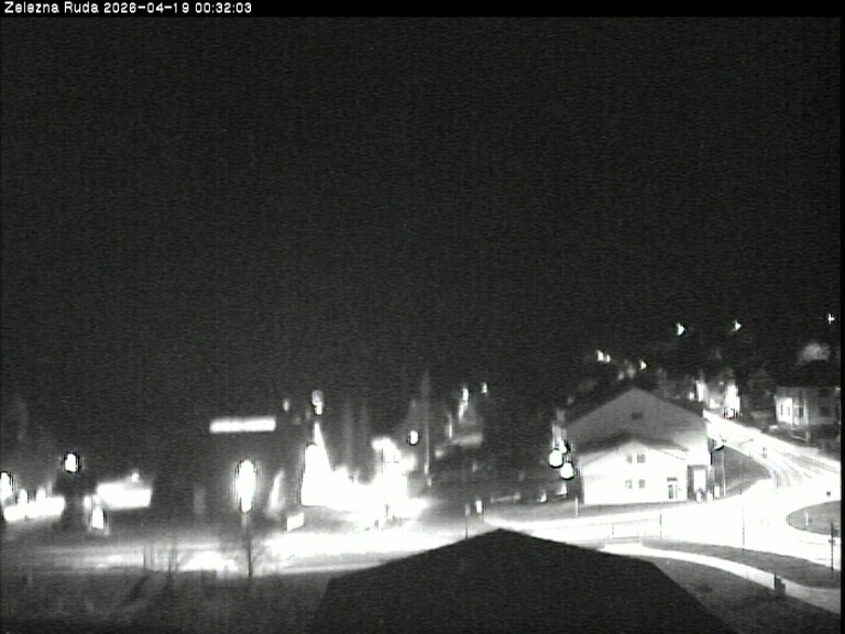 Archiv Foto Webcam Zelezna Ruda: Im Ort