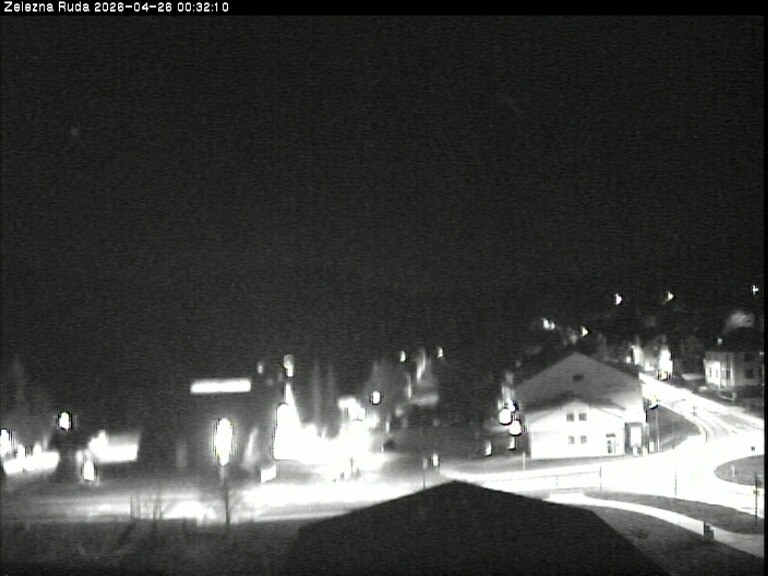 Archiv Foto Webcam Zelezna Ruda: Im Ort