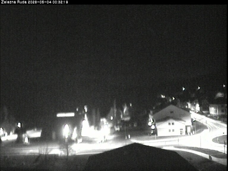 Archived image Webcam Zelezna Ruda: centre