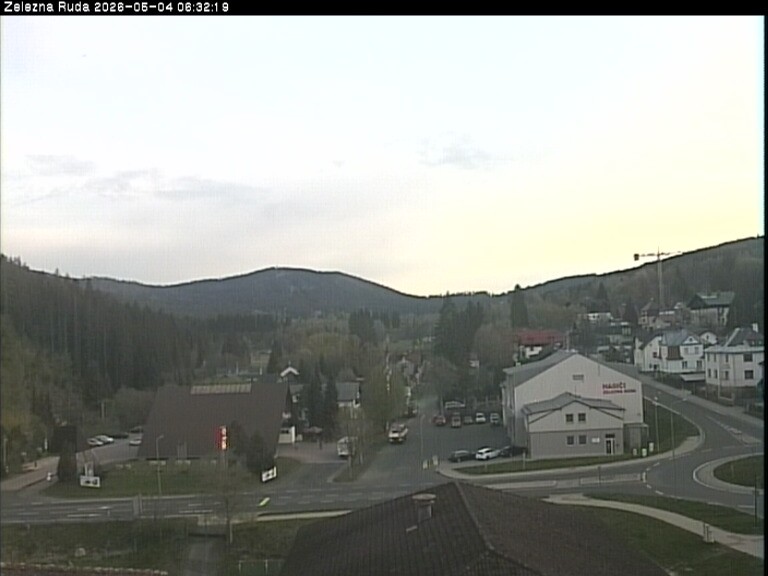 Archived image Webcam Zelezna Ruda: centre