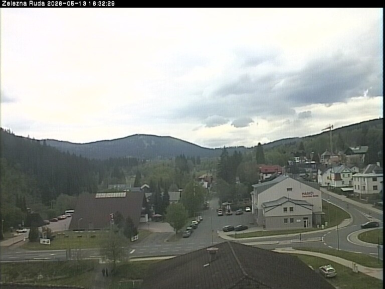 Archiv Foto Webcam Zelezna Ruda: Im Ort