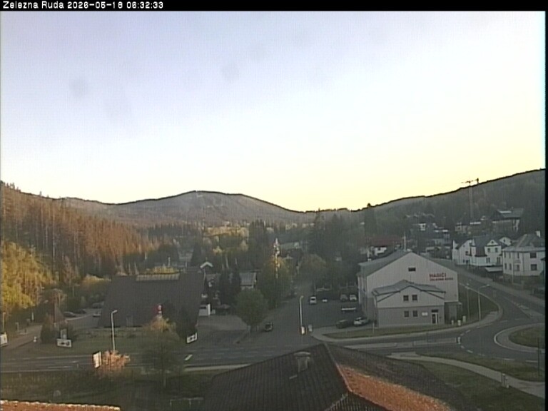 Archived image Webcam Zelezna Ruda: centre