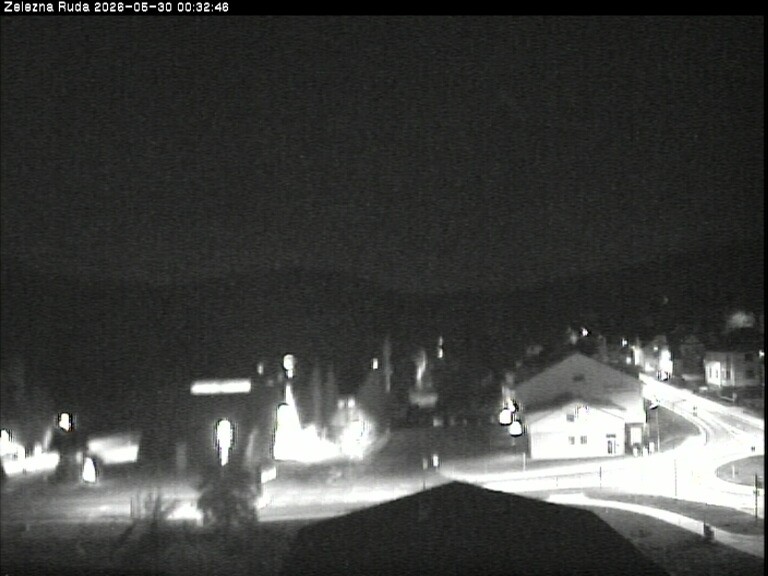 Archived image Webcam Zelezna Ruda: centre
