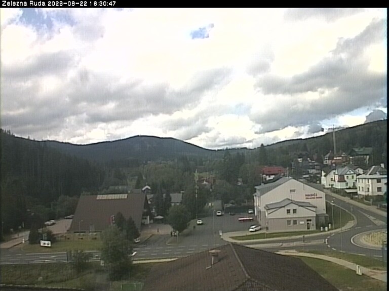 Archiv Foto Webcam Zelezna Ruda: Im Ort