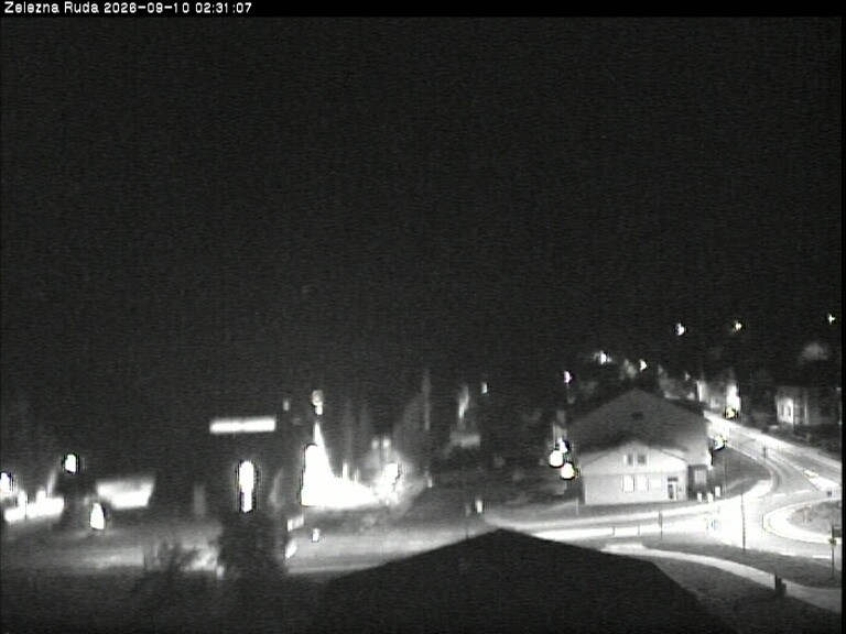 Archiv Foto Webcam Zelezna Ruda: Im Ort
