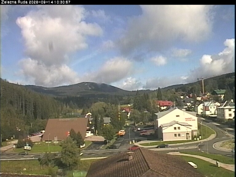Archiv Foto Webcam Zelezna Ruda: Im Ort