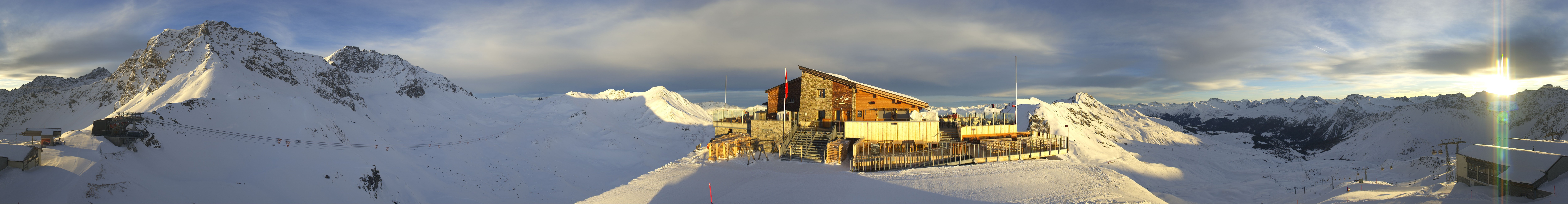 Archiv Foto Webcam Bergstation des Hörnli-Express