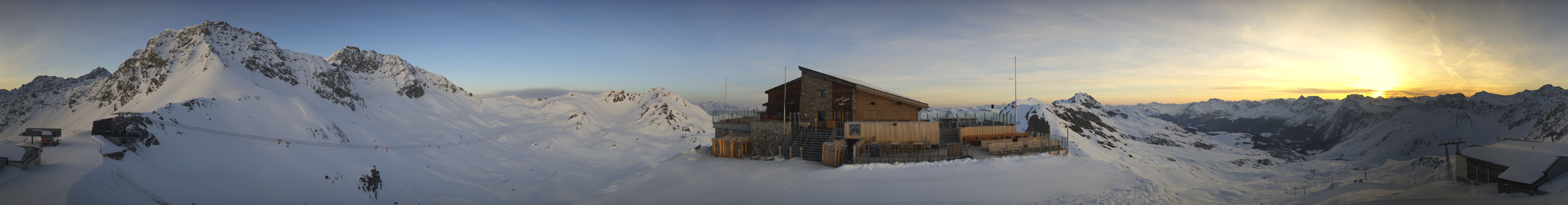 Archiv Foto Webcam Bergstation des Hörnli-Express