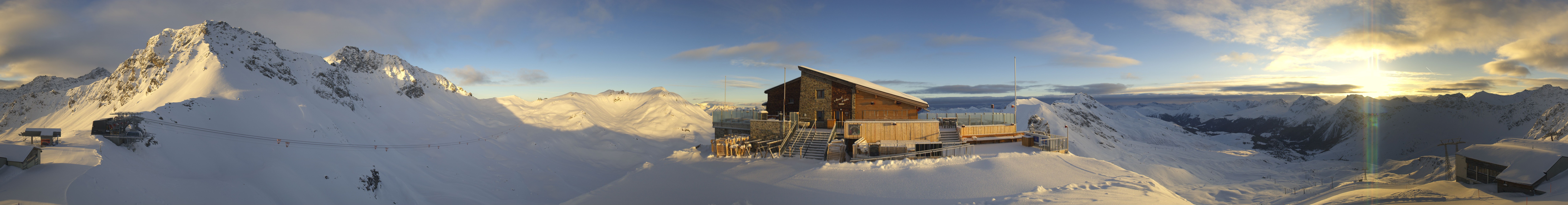 Archiv Foto Webcam Bergstation des Hörnli-Express