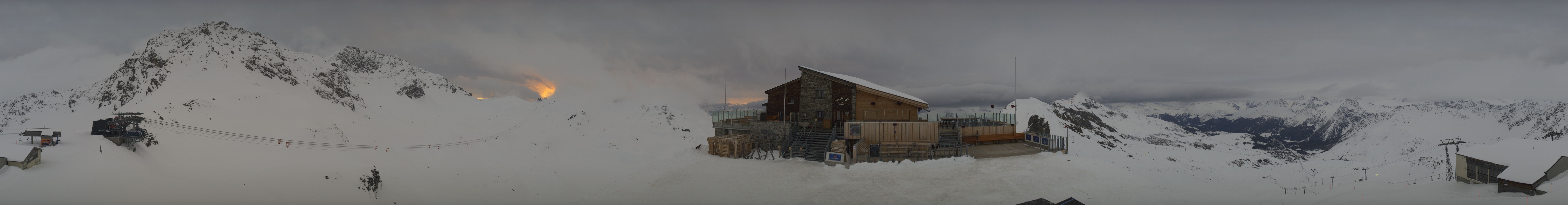 Archiv Foto Webcam Bergstation des Hörnli-Express